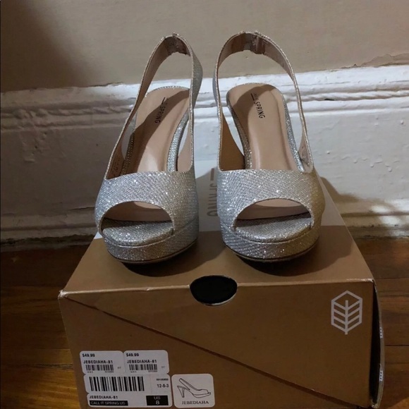 Call It Spring pumps - Picture 2 of 5